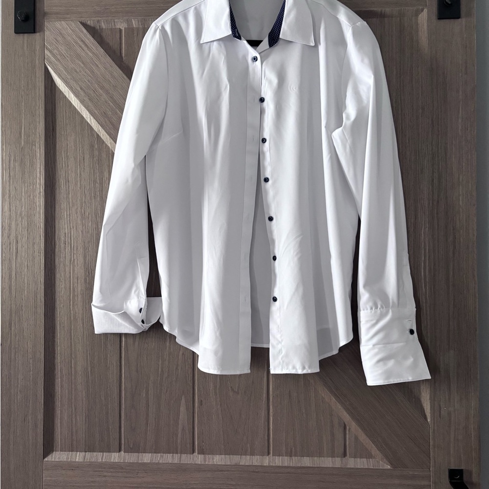 Classic White Women’s Shirt